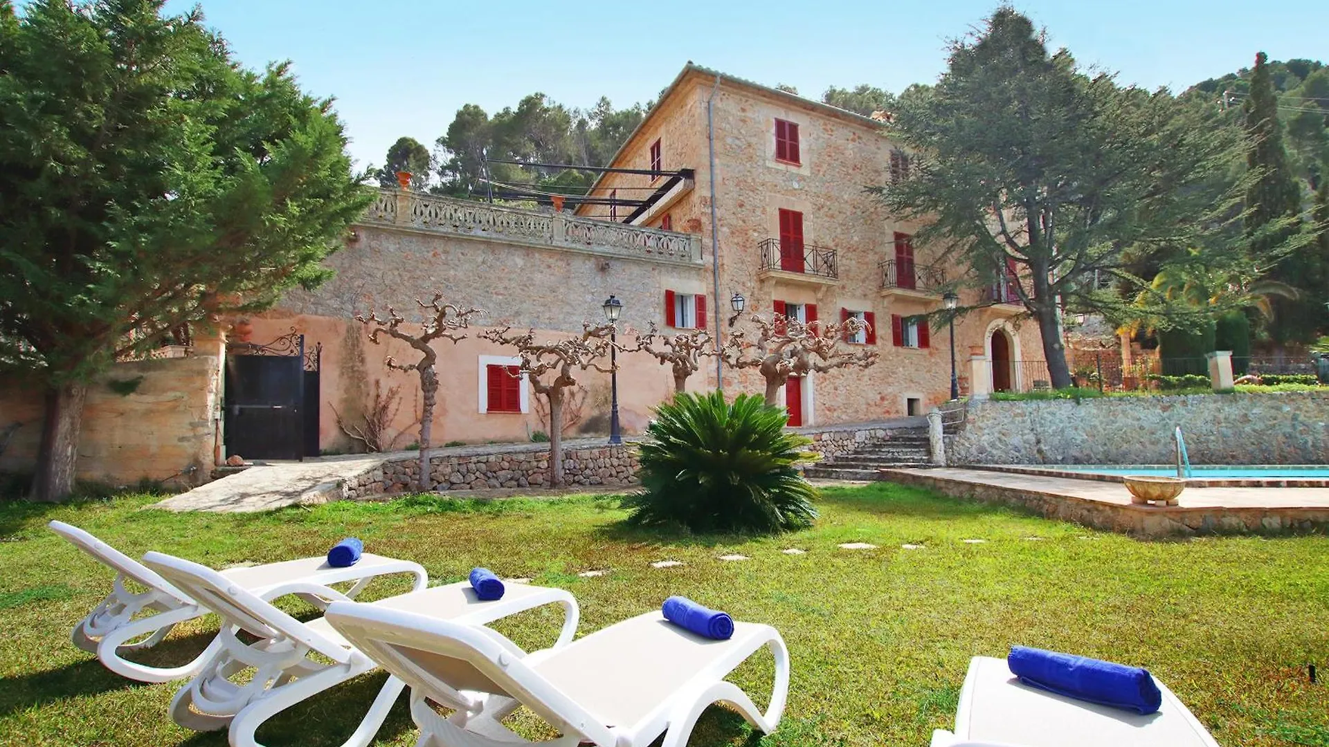 Villa Son Vives Townhouse By Slow Villas Banyalbufar Hébergement de vacances